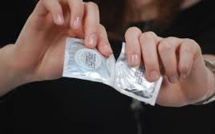 Face à la menace du Zika, le Pérou distribue des préservatifs