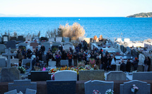 Saint-Tropez dit adieu à BB, qui repose face à la mer