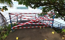 Vétuste, l’escalier de Taiharuru fermé