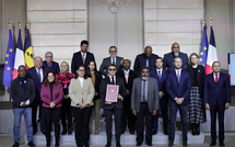 Nouvelle-Calédonie: Macron annonce la signature d'un accord complémentaire sur l'avenir insitutionnel de l'archipel