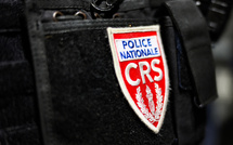 Violences contre des "gilets jaunes" dans un Burger King: à leur procès, des CRS admettent avoir manqué de "lucidité"