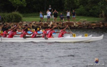 Va’a « World Sprint – J4 » : Enfin de l’or avec Mou’a Tamaiti no Papara (J) et Ruahatu (V)