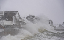 Pannes électriques, écoles fermées... le nord-est des Etats-Unis gère les suites de la tempête