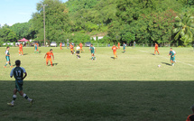 Les trois leaders préservent leur place