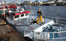 Le gouvernement annonce des mesures de soutien aux pêcheurs, mécontents