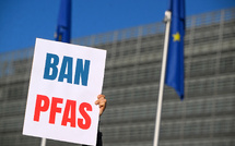 Un rapport recommande une large restriction des polluants éternels en Europe