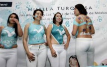 Un parti mexicain invite des femmes vêtues de bodypainting pour la clôture de sa campagne
