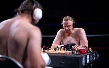 Dans le chessboxing, tous les coups ne sont plus permis
