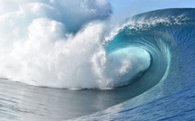 ​Un arrêté face à une “très grosse houle” à Teahupo’o