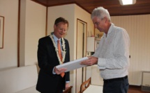 Entretien entre le haut-commissaire Bidal et le directeur de l'IEOM