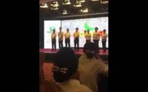 Chine: la fessée aux employés de banque non-performants indigne le web