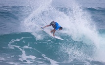 Les surfeurs tahitiens visent une qualification au WCT
