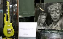 La guitare de Prince et une boucle de cheveux de Bowie vendues pour plus de 150.000 dollars