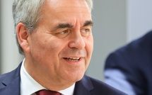 Présidentielle: Xavier Bertrand fait un pas de plus vers une candidature