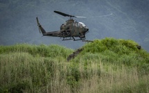 Pour le Japon, il devient "urgent" de renforcer son armée