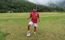 Un footballeur pro brésilien à Tohiea