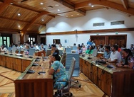 Réseaux sociaux : protéger les mineurs se heurte aux limites du Pays Réseaux sociaux : protéger les mineurs se heurte aux limites du Pays