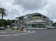 Trois blessés dans une agression au couteau à Taunoa