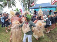 ​Outerknown Tahiti Pro – Les surfeurs entrent dans la danse