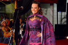 8-passage en tenue de créateur