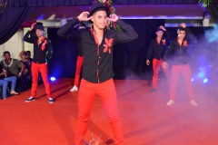 8-passage tenue de soirée