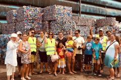 Au centre de tri de Motu Uta dans le cadre du défi Zéro déchet