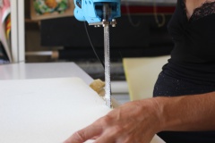 À la découverte des artisans des ateliers-relais.