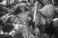 CINEMATAMUA 94 - AU MILIEU DU PACIFIQUE - MARQUISIENNE - ARCHIVES PATHE