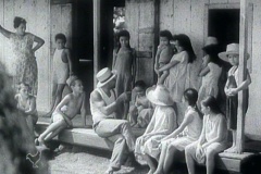 CINEMATAMUA 94 - AU MILIEU DU PACIFIQUE - TAHITI - ARCHIVES PATHE