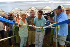 Edouard F maire de pirae inaugure les galeries de Nahoata