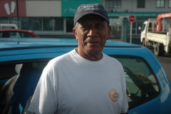 Anthony PAHEROO grand champion de pêche sous marine est toujours là pour...