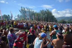 La foule était là, smartphone en mode caméra
