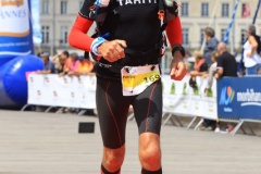 Sur la ligne de départ du grand raid, donné ce 30 juillet 2017 à 18 heurs sur l’esplanade du port de Vannes, se trouvaient mille partants. 