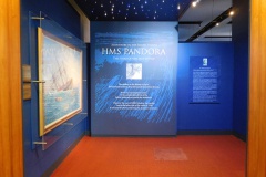 Ils sont conservés et exposés, en partie, au Museum of Tropical Queensland.