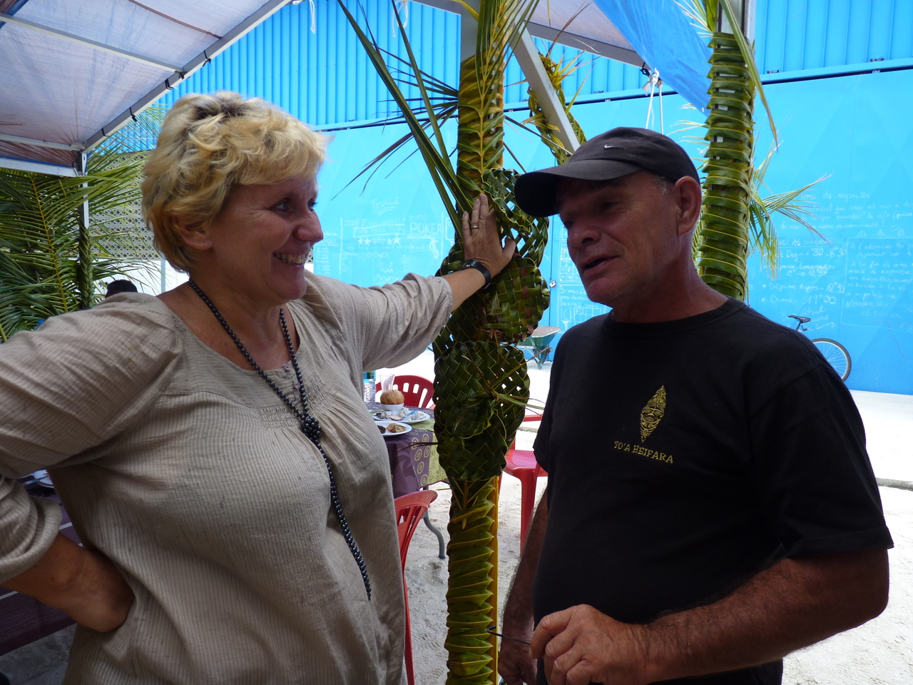 Marie-Eve la productrice locale et Jean Fred Pambrun.JPG Marie-Eve la productrice locale et Jean Fred Pambrun.JPG