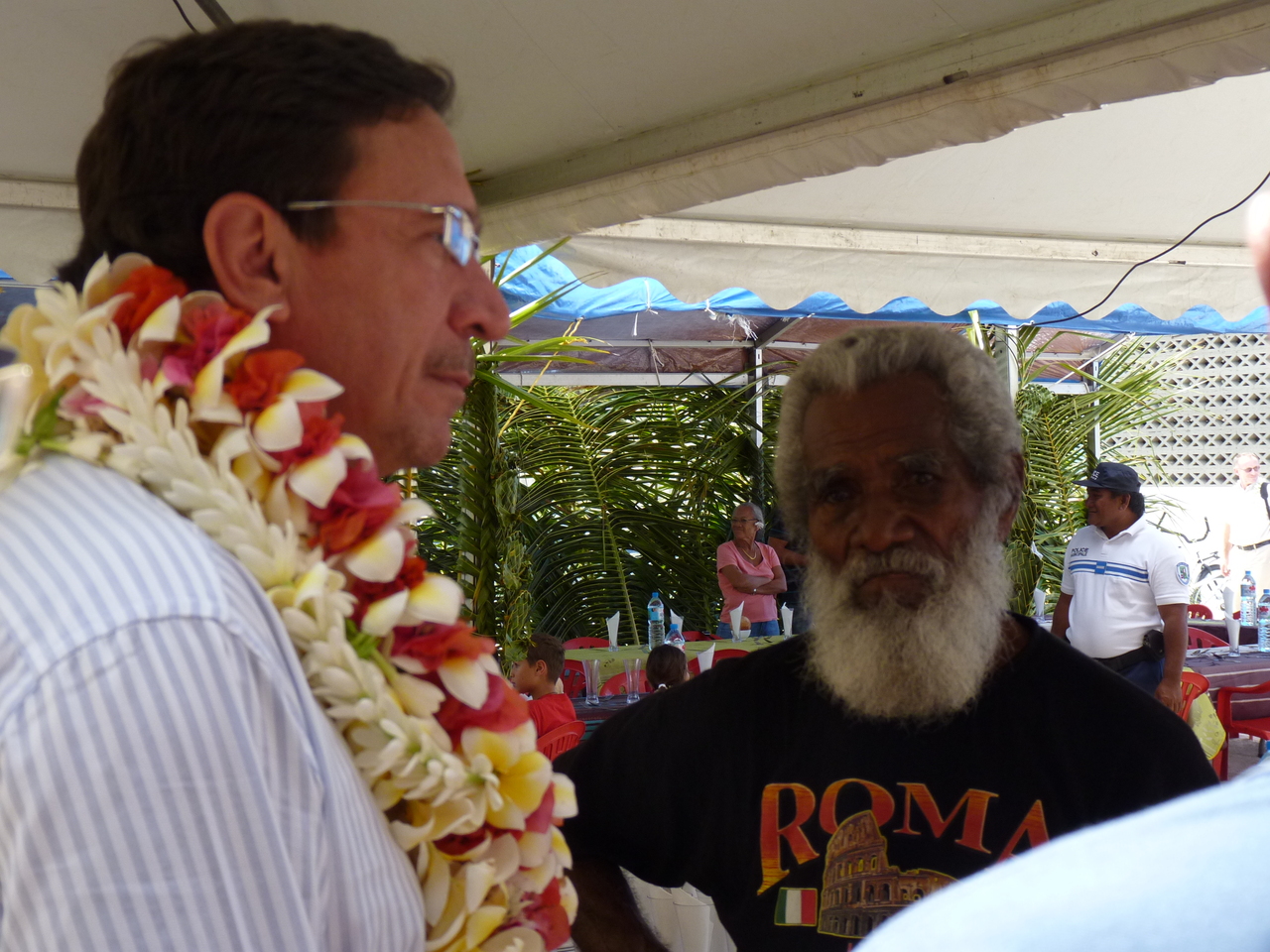 Philippe Gomèz et Hazik.JPG Philippe Gomèz et Hazik.JPG