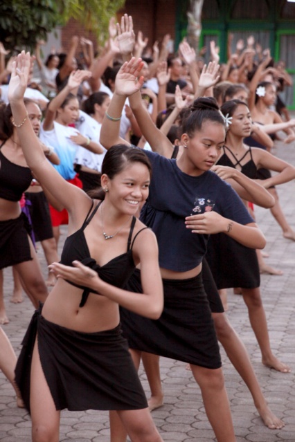Répétition pour le gala des arts traditionnels du conservatoire - Crédit Christian Durocher. Répétition pour le gala des arts traditionnels du conservatoire - Crédit Christian Durocher.