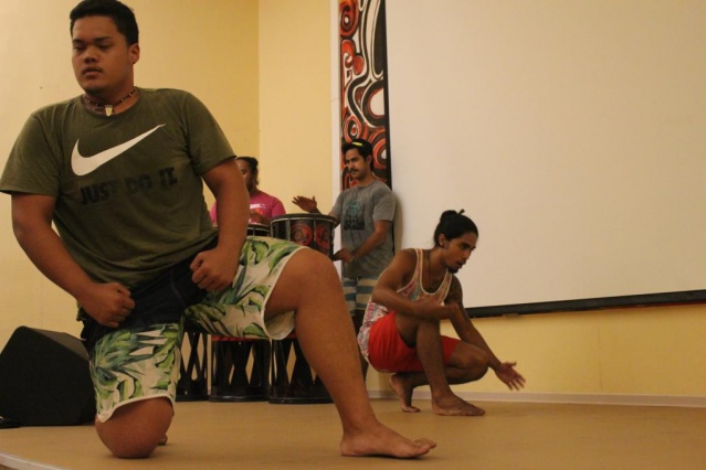 Kakaia sur scène. Kakaia sur scène.