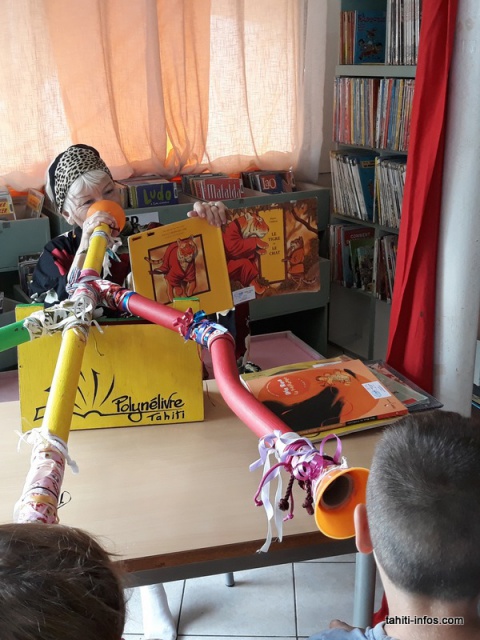 Avec Polynélivre, les chuchoteurs parlaient à l'oreille des enfants