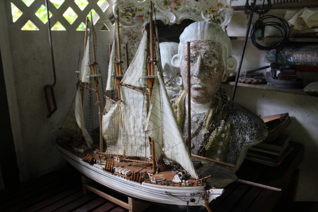 Réplique centenaire du Kaimiloa. Réplique centenaire du Kaimiloa.