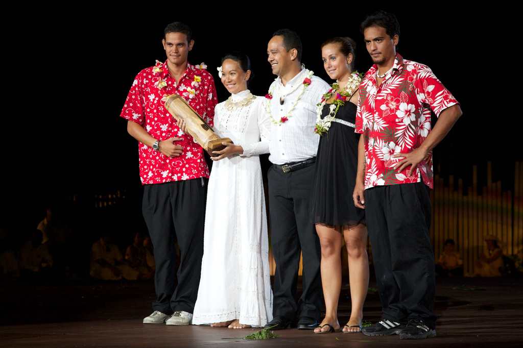 hanatika (_______) hanatika (_______)