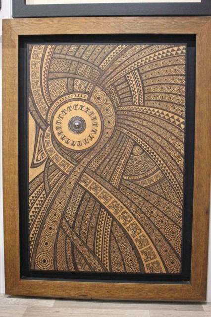 Dessin sur tapa à l'encre de Chine.