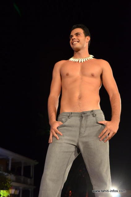 Défilé d'hommes Défilé d'hommes