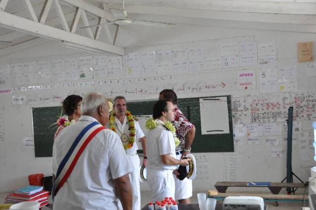 5 - Visite de l'‚cole de Fakahina 5 - Visite de l'‚cole de Fakahina
