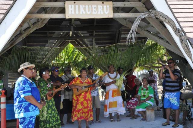 19 - Arriv‚e … Hikueru 19 - Arriv‚e … Hikueru