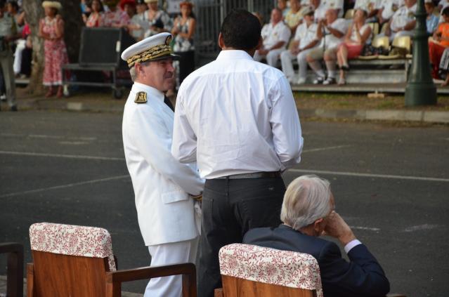 Tauhiti Nena échange avec le Haut Commissaire