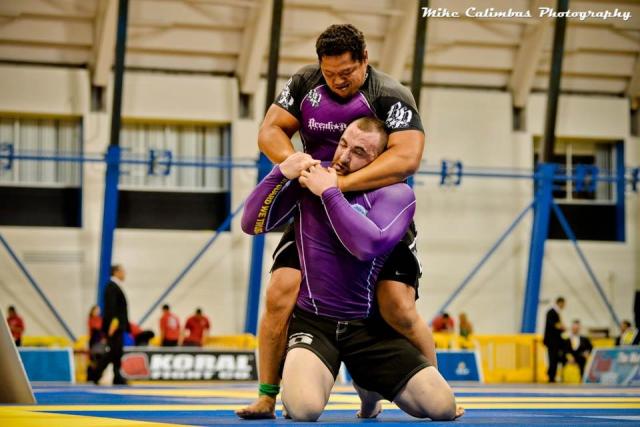 Marere Coquil reussit un étranglement Marere Coquil reussit un étranglement