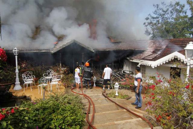 2012-11-19-MAISON PR VETEA EN FEU (193)