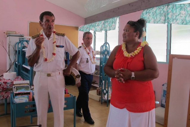 32 - Napuka-Visite de l’école, qui malgré son ancienneté est en bon état général 32 - Napuka-Visite de l’école, qui malgré son ancienneté est en bon état général