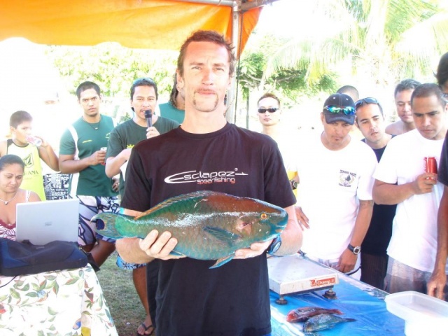 Un beau mamaria pêché par l'équipe de Lai Lau et Julien SIREUIL
